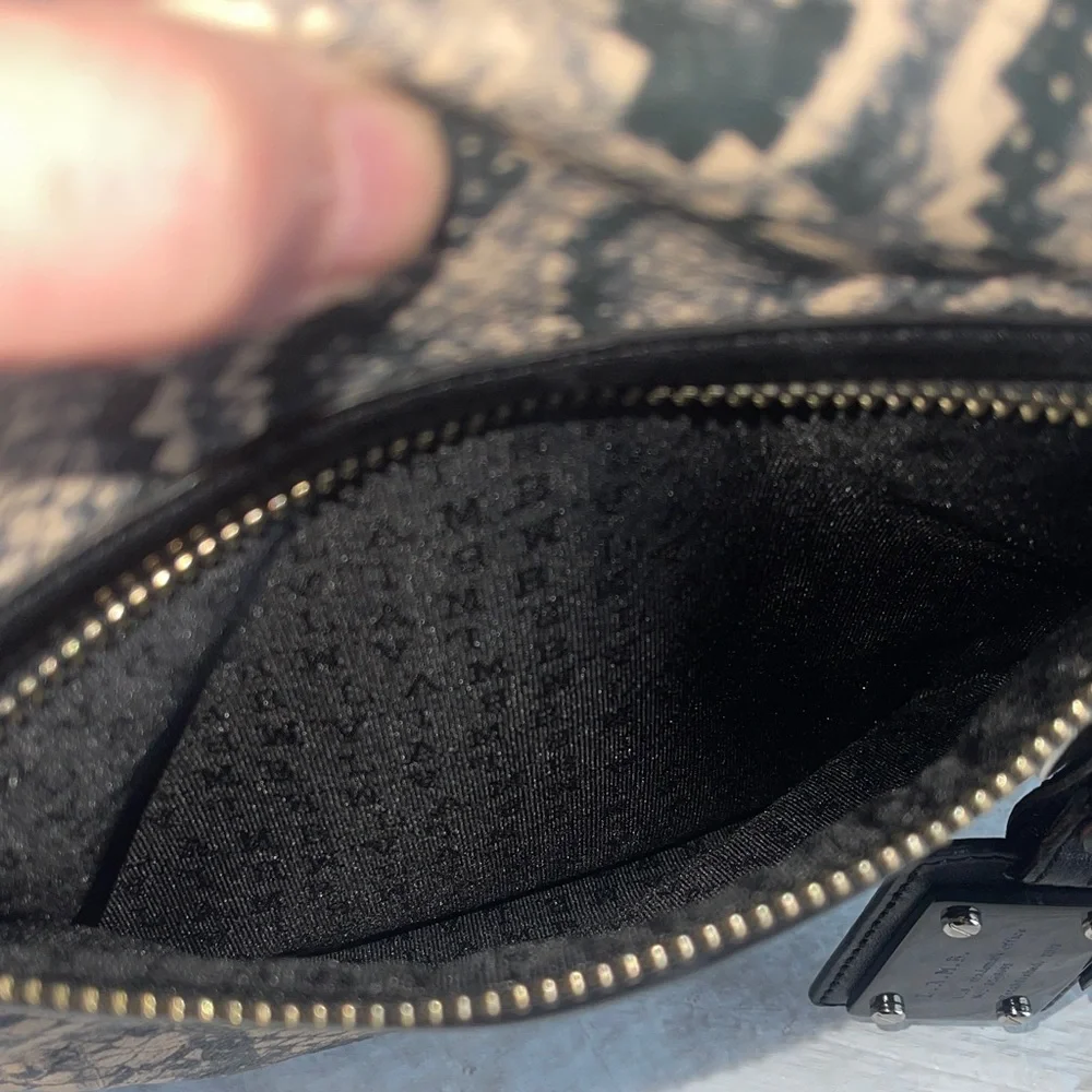 Sale 🔥 L.A.M.B. Snakeskin print Leather Hobo Bag. NWT 11x14" - Picture 5 of 10